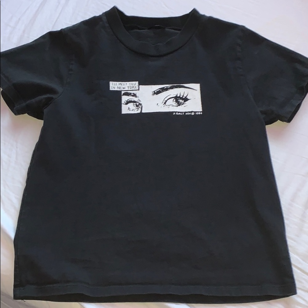 Brandy Melville t shirt. Worn a few times.